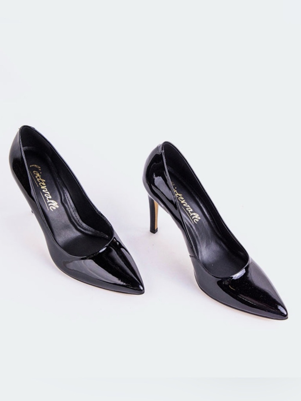 L’intervalle Classic Black Patent Pointed-Toe Pump - Women's Heel| 36 NEW